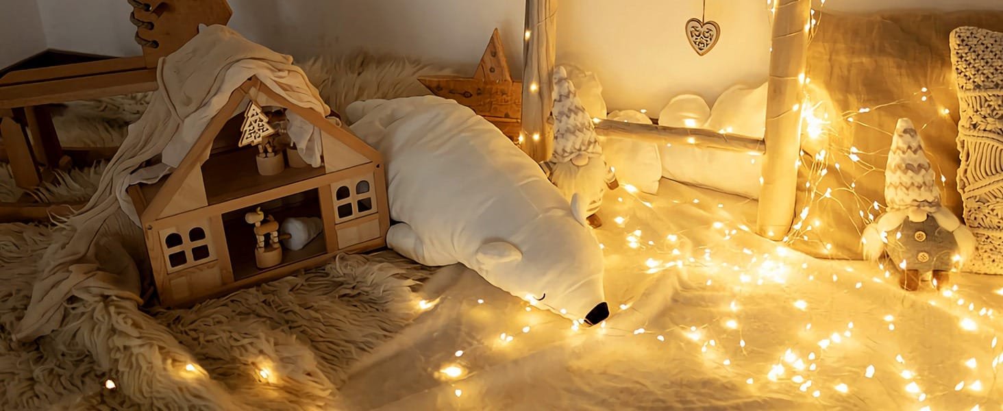 What Color Christmas Lights Look Best for Outdoor Garden Decorations?